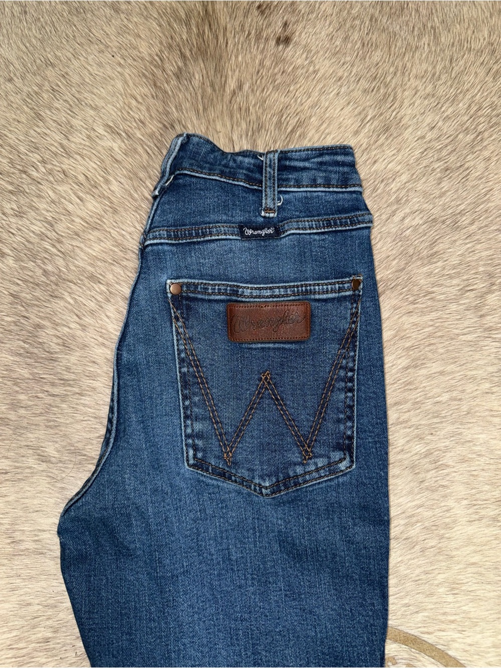 Wrangler Retro Women’s Dark Blue Flare Leg Jeans